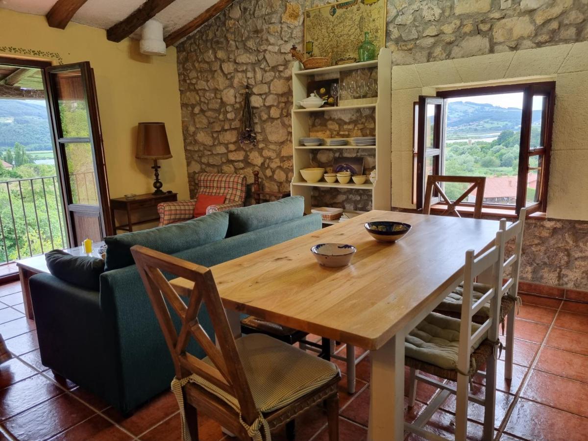 C08a01 Atico Con Encanto Apartment Colindres